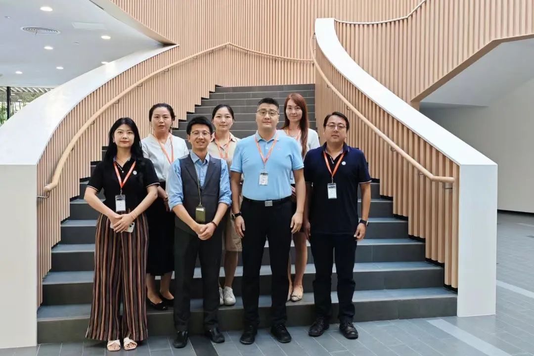 中国非公立医疗机构协会医疗设备管理分会考察调研美敦力创新中心